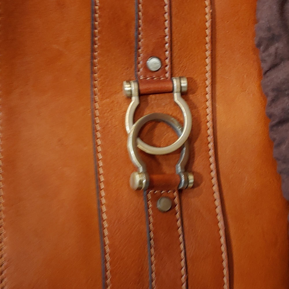 LEATHER CLUTCH - Picture 2 of 7